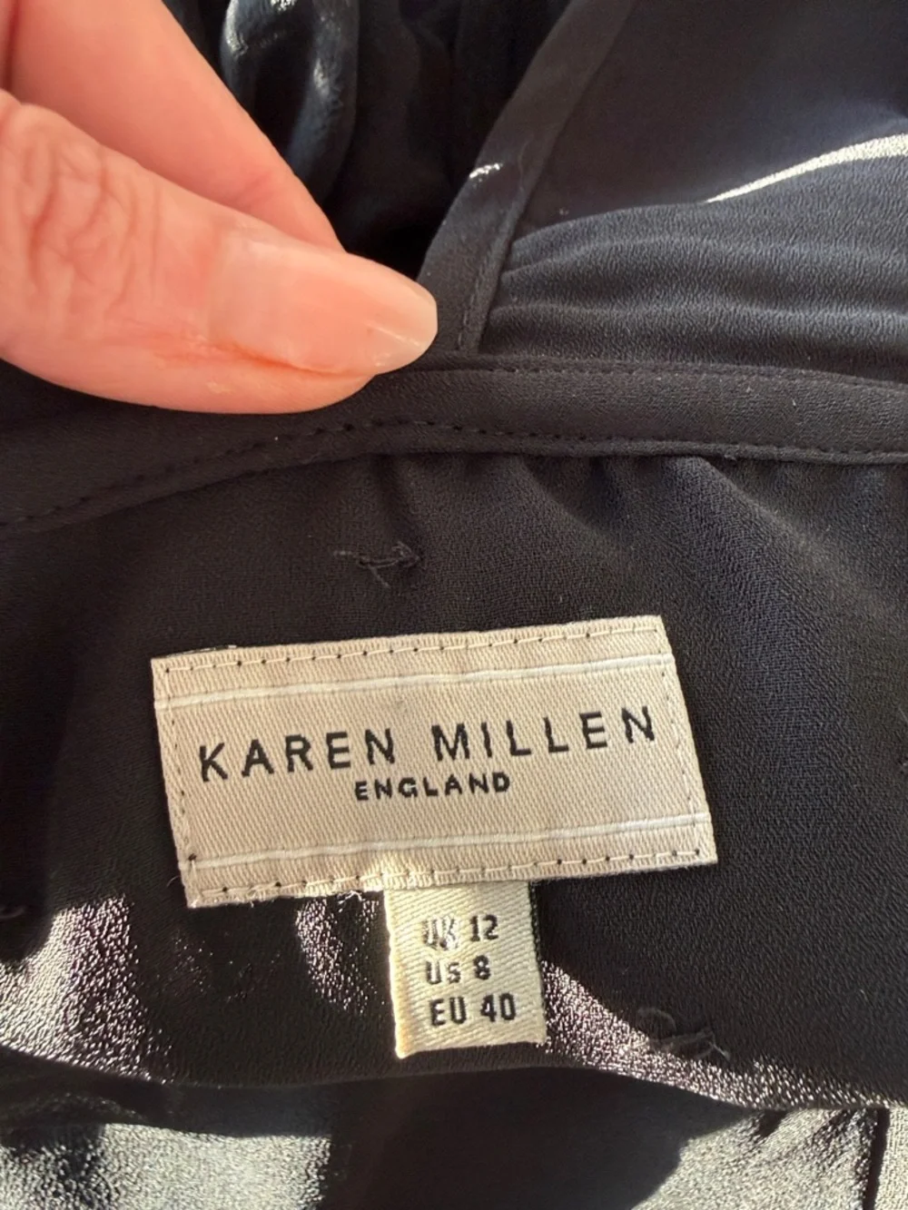 Karen Millen Black Silk Plunge Top - Picture 6 of 7
